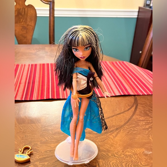 Monster high Cleo doll! Cleopatra - Picture 5 of 6